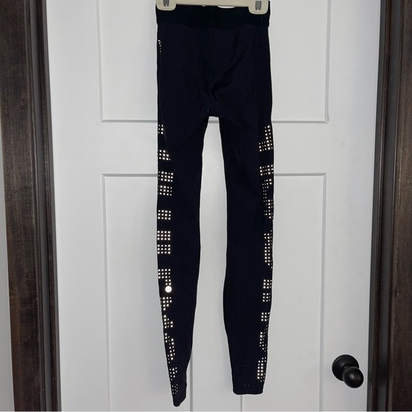 Lululemon Leggings - Picture 2 of 5